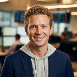 Lead Trading Analyst Ryan Brooks at Sound Worthendory