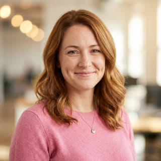 Emily Watson, Customer Support Head at Sound Worthendory